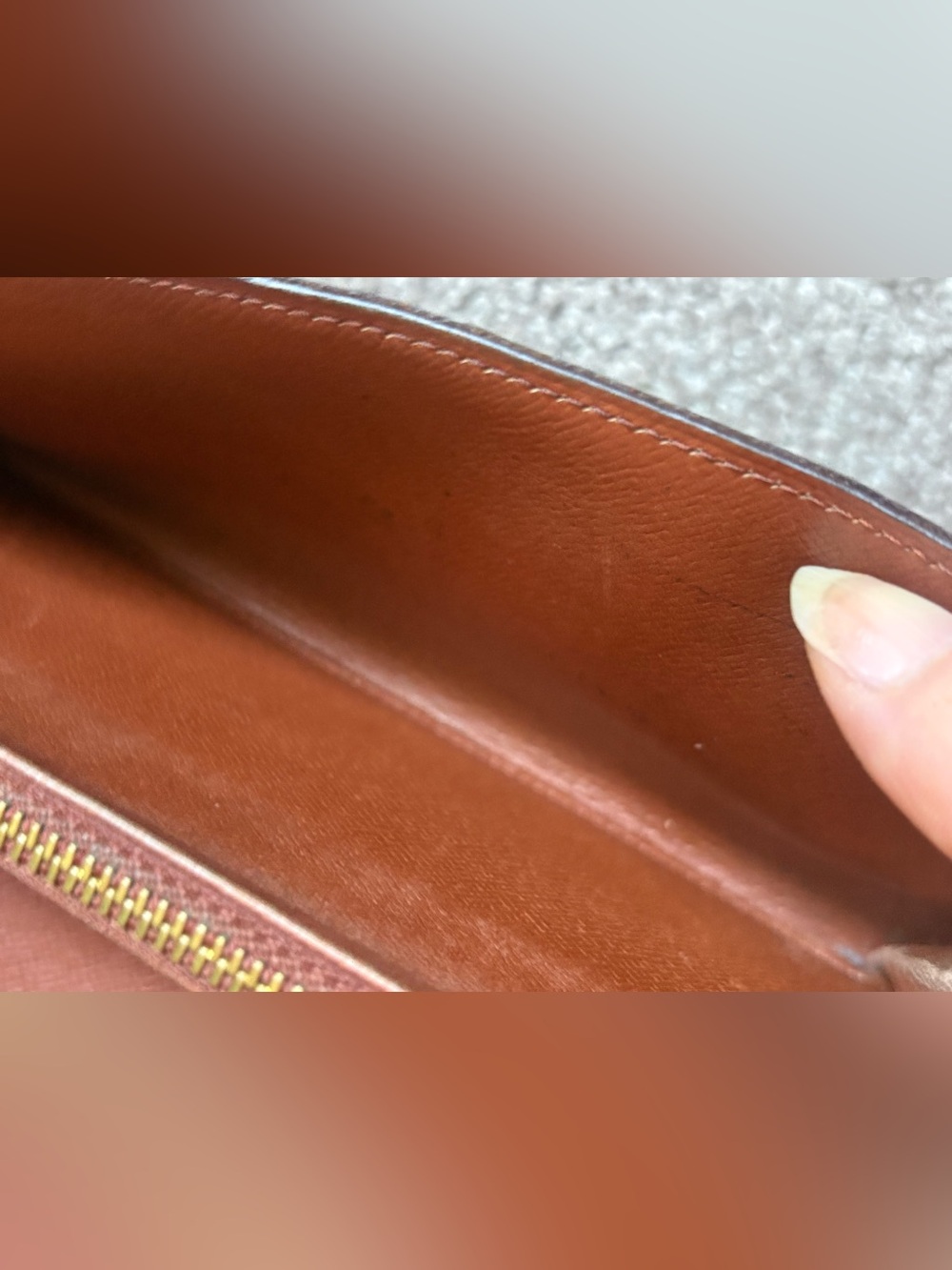 Authentic Louis Vuitton Monogram Sarah Wallet Vintage - Picture 4 of 12